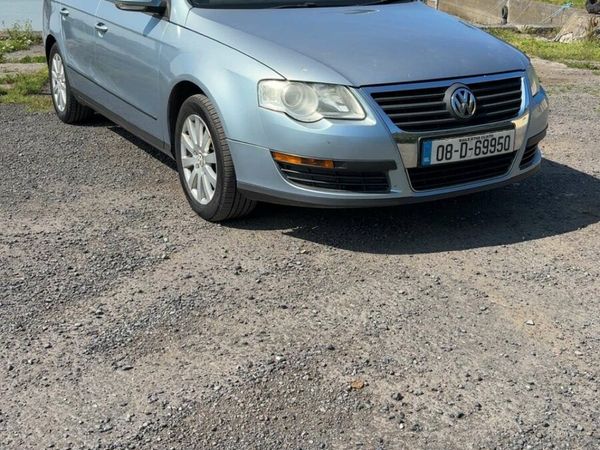 Volkswagen Passat Saloon, Diesel, 2008, Blue
