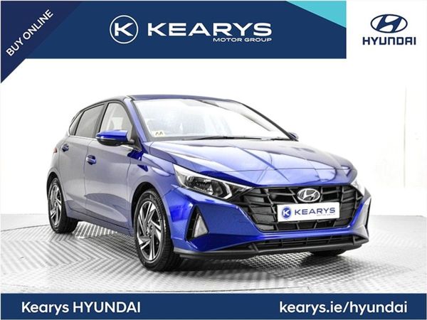 Hyundai i20 Hatchback, Petrol, 2023, Blue