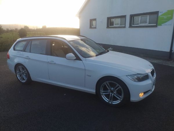 BMW 3-Series Estate, Diesel, 2012, White