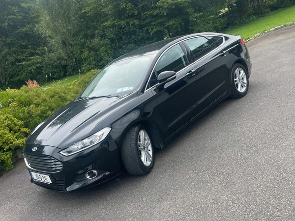 Ford Mondeo Hatchback, Diesel, 2016, Black