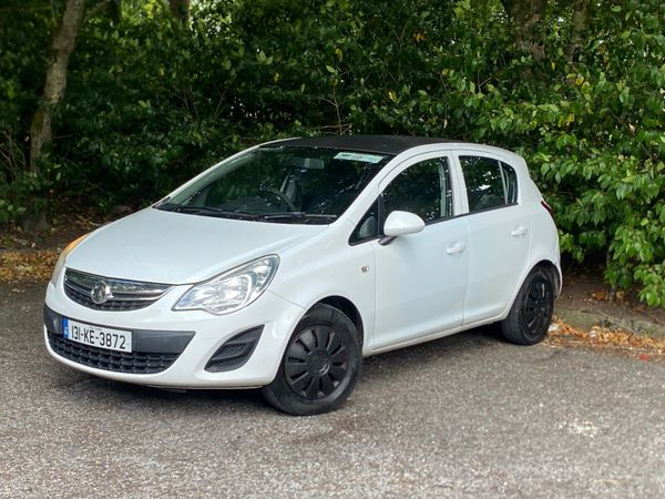 Vauxhall Corsa Hatchback, Diesel, 2013, White