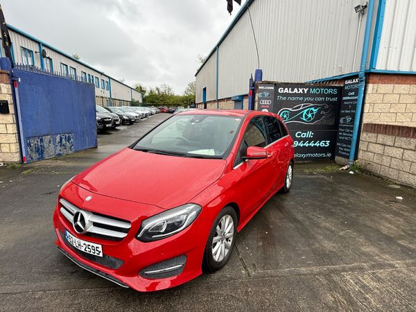 Mercedes-Benz B-Class MPV, Petrol, 2015, Red
