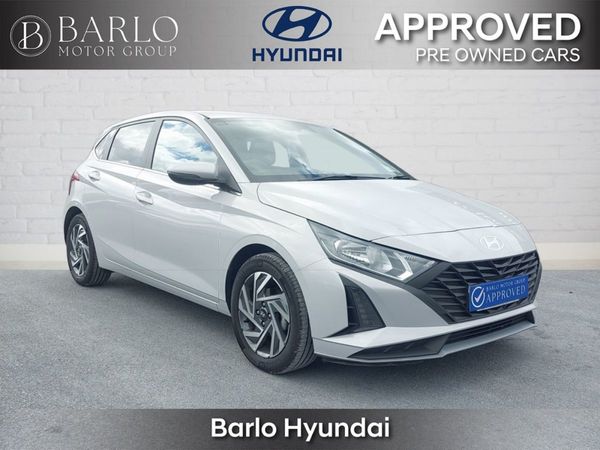 Hyundai i20 Hatchback, Petrol, 2025, Grey