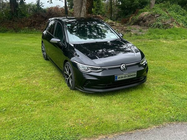 Volkswagen Golf Estate, Diesel, 2023, Black