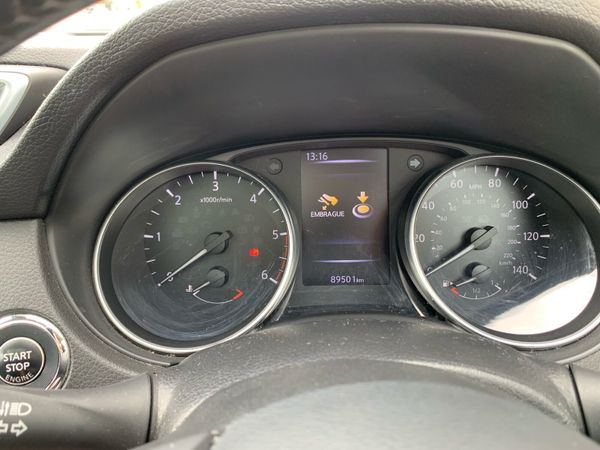 Nissan Qashqai Hatchback, Diesel, 2019, Blue