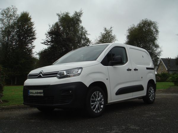 Citroen Berlingo Van, Diesel, 2021, White
