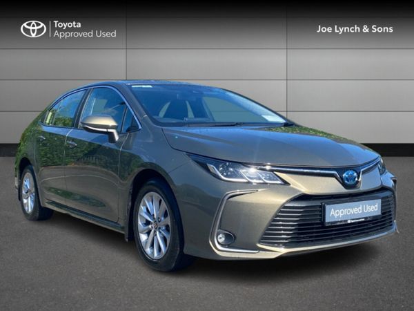 Toyota Corolla Saloon, Petrol Hybrid, 2022, Bronze