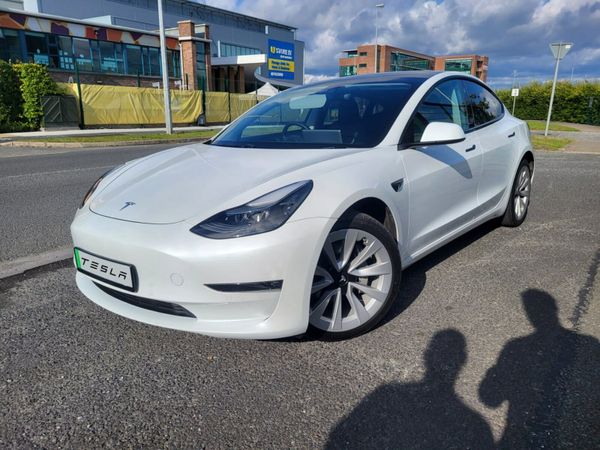 Tesla Model Y MPV, Electric, 2022, White