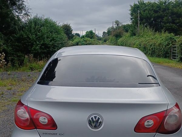 Volkswagen Passat Coupe, Diesel, 2009, Silver