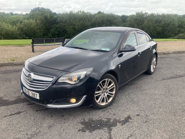 Vauxhall Insignia Hatchback, Diesel, 2013, Black
