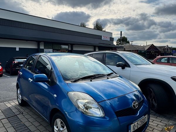 Toyota Yaris Hatchback, Petrol, 2010, Blue