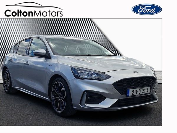 Ford Focus Hatchback, Diesel, 2021, Grey