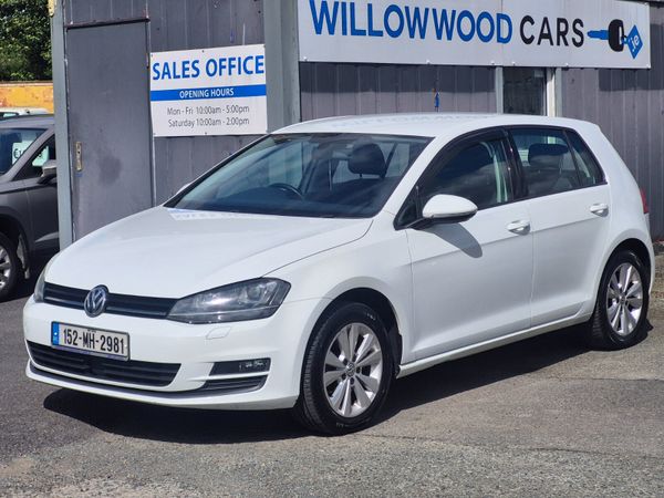 Volkswagen Golf Hatchback, Petrol, 2015, White
