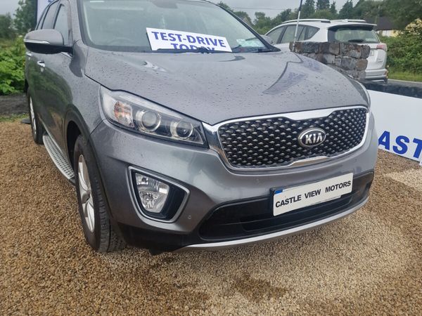 Kia Sorento SUV, Diesel, 2016, Grey