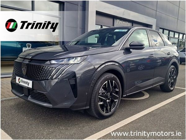 Peugeot 3008 MPV, Petrol, 2025, Grey