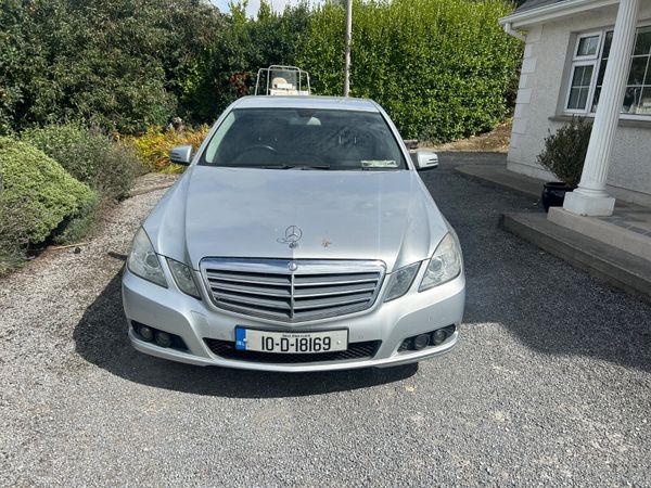 Mercedes-Benz E-Class Saloon, Diesel, 2010, Silver