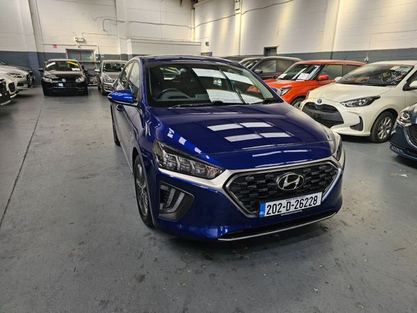 Hyundai IONIQ Hatchback, Petrol Plug-in Hybrid, 2020, Blue