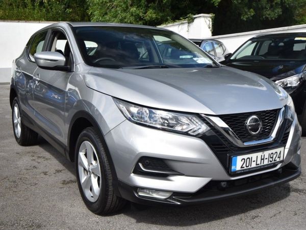 Nissan Qashqai Hatchback, Diesel, 2020, Silver