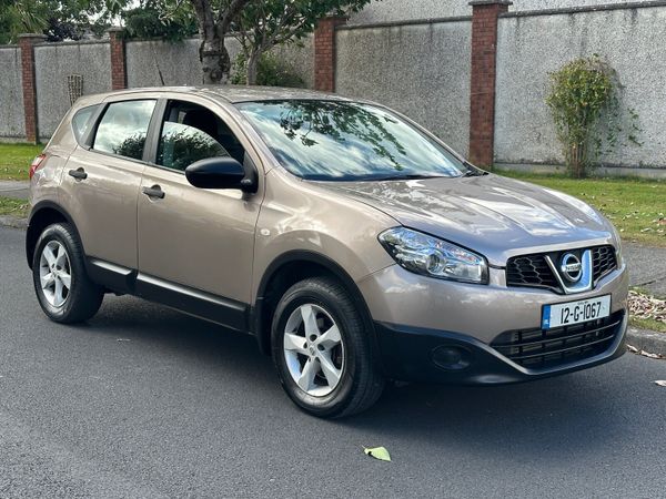 Nissan Qashqai Estate/Jeep, Diesel, 2012, Brown