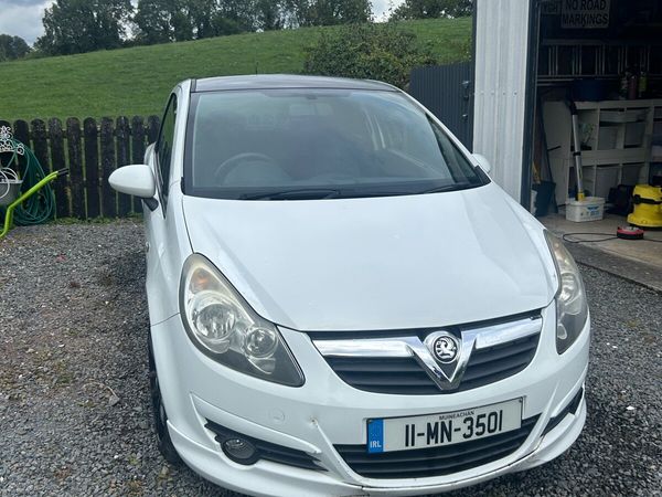 Vauxhall Corsa Hatchback, Petrol, 2011, White