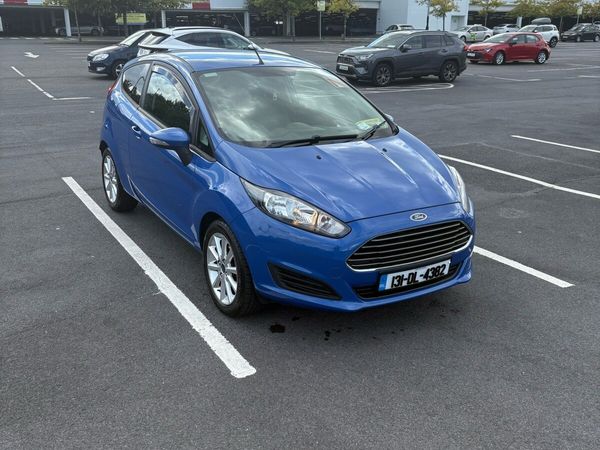 Ford Fiesta Hatchback, Petrol, 2013, Blue