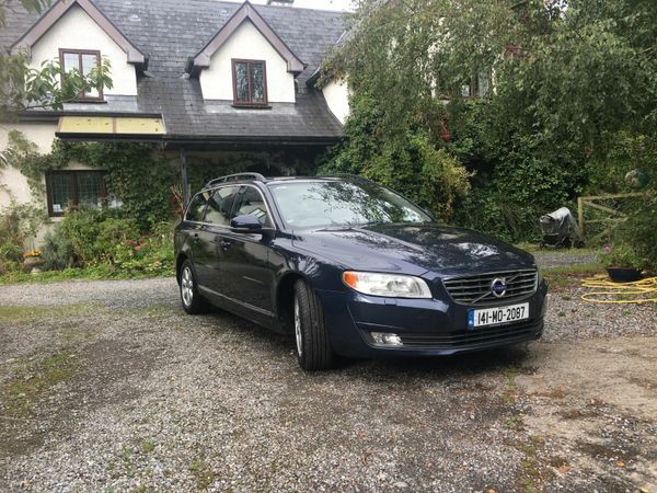 Volvo V70 Estate, Diesel, 2014, Blue