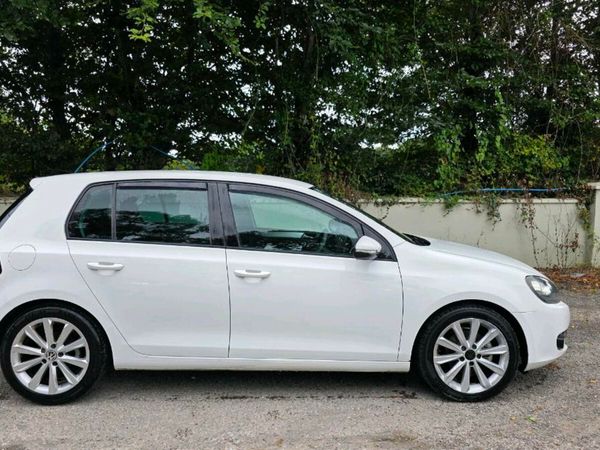 Volkswagen Golf Hatchback, Diesel, 2012, White