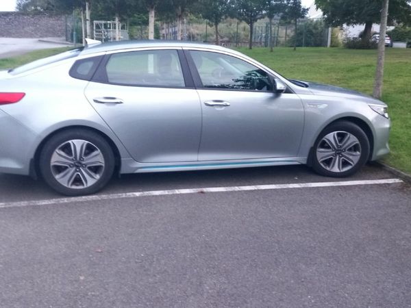 Kia Optima Saloon, Petrol Plug-in Hybrid, 2017, Silver