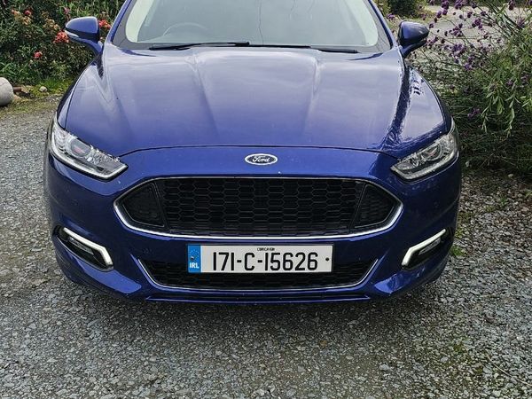 Ford Mondeo Hatchback, Diesel, 2017, Blue