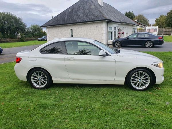 BMW 2-Series Coupe, Diesel, 2014, White