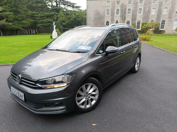 Volkswagen Touran MPV, Petrol, 2017, Grey