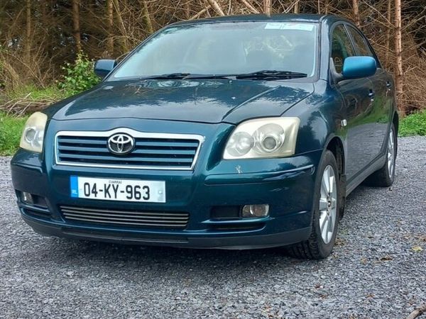 Toyota Avensis Saloon, Petrol, 2004, Green