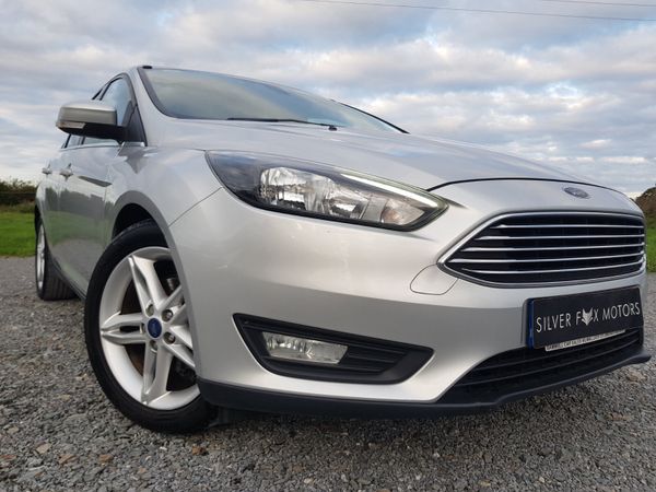 Ford Focus Hatchback, Petrol, 2016, Silver