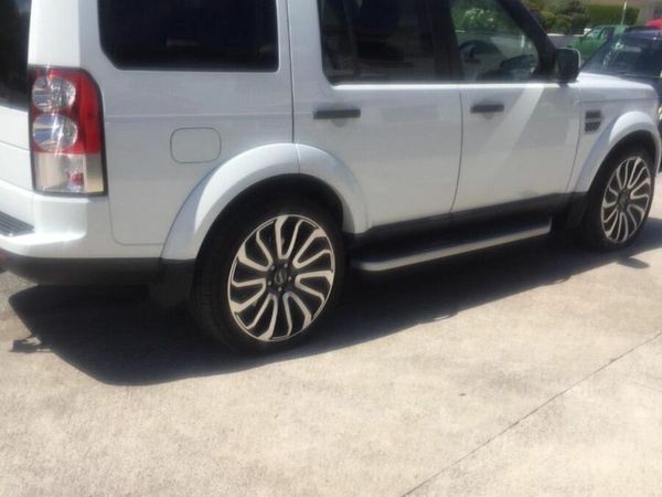 Land Rover Discovery SUV, Diesel, 2013, White