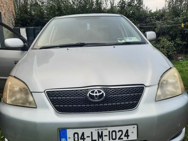 Toyota Corolla Hatchback, Petrol, 2004, Silver