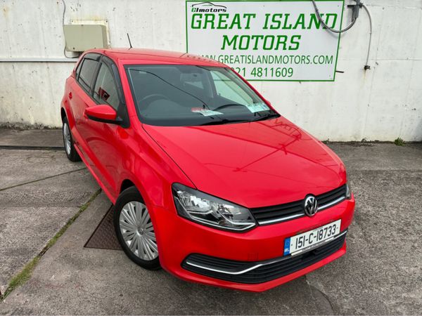 Volkswagen Polo Hatchback, Petrol, 2015, Red