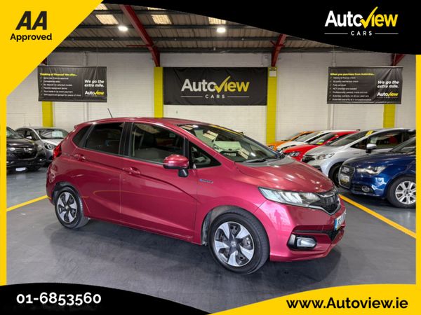 Honda Jazz Hatchback, Petrol Hybrid, 2018, Red