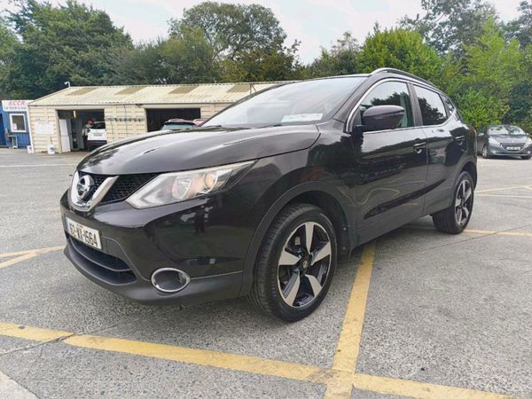Nissan Qashqai Hatchback, Diesel, 2016, Black