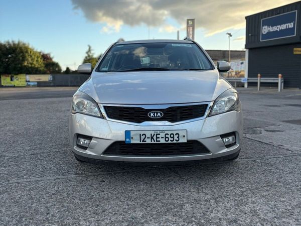 Kia Ceed MPV, Diesel, 2012, Silver