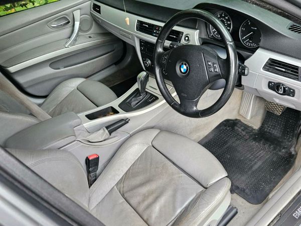 BMW 3-Series Estate, Diesel, 2009, Grey