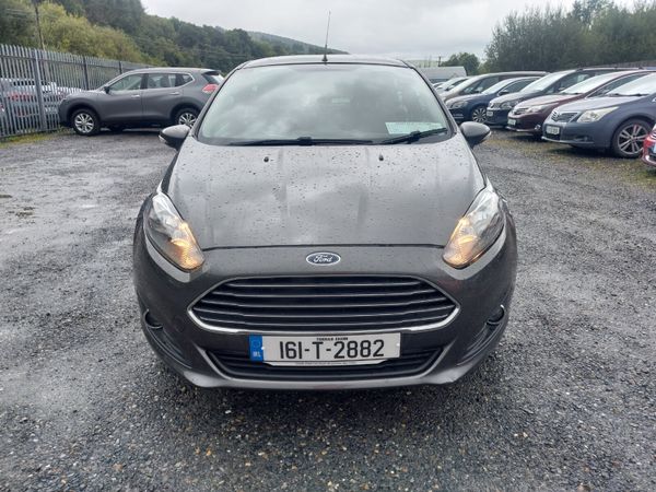 Ford Fiesta Hatchback, Petrol, 2016, Grey