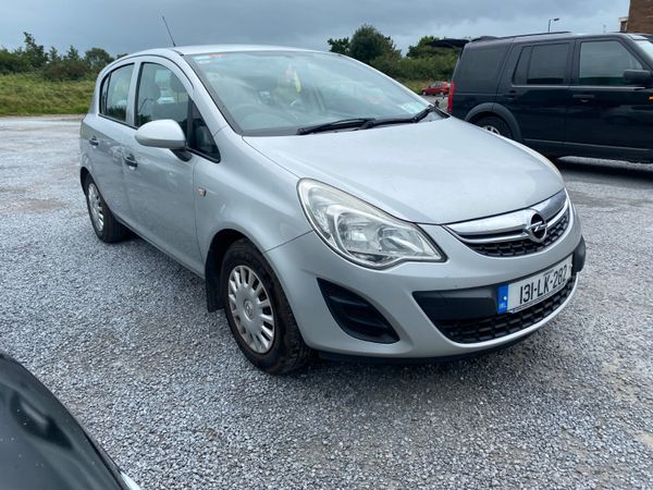 Opel Corsa Hatchback, Petrol, 2013, Silver
