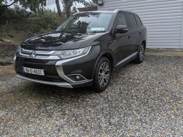 Mitsubishi Outlander SUV, Diesel, 2016, Black