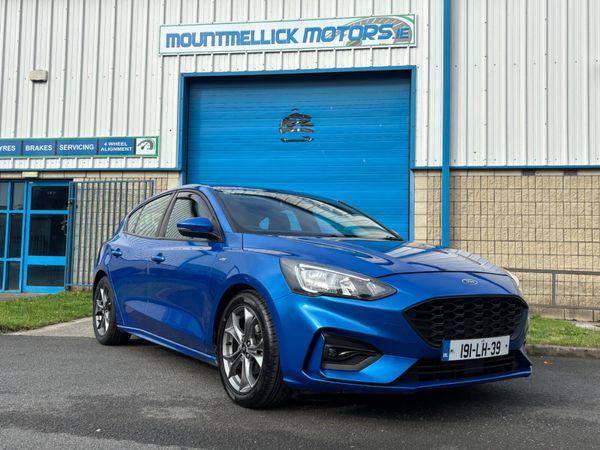 Ford Focus Hatchback, Diesel, 2019, Blue