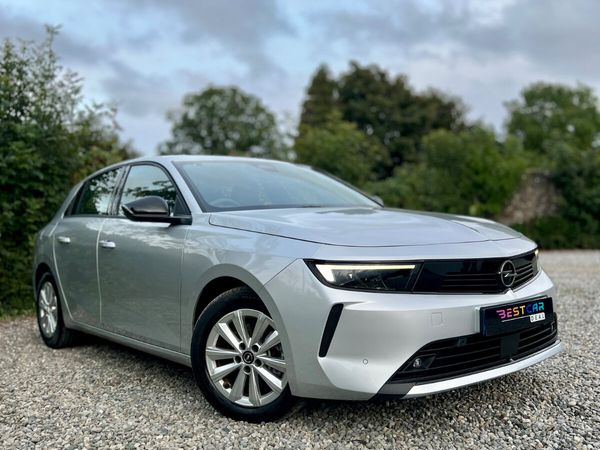 Opel Astra Hatchback, Diesel, 2024, Grey