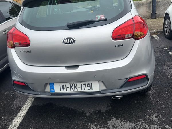 Kia Ceed Hatchback, Diesel, 2014, Silver
