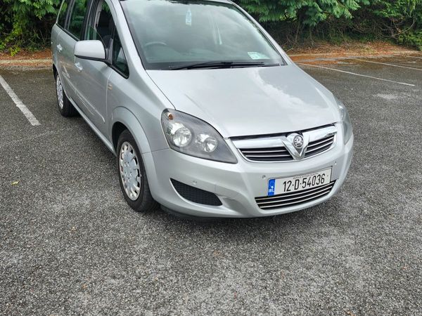 Vauxhall Zafira MPV, Diesel, 2012, Silver