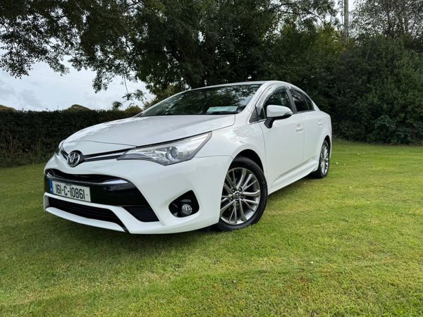 Toyota Avensis Saloon, Diesel, 2016, White