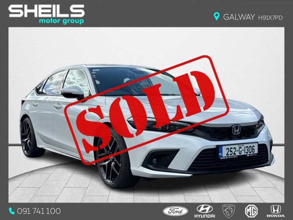 Honda Civic Hatchback, Petrol Hybrid, 2025, White