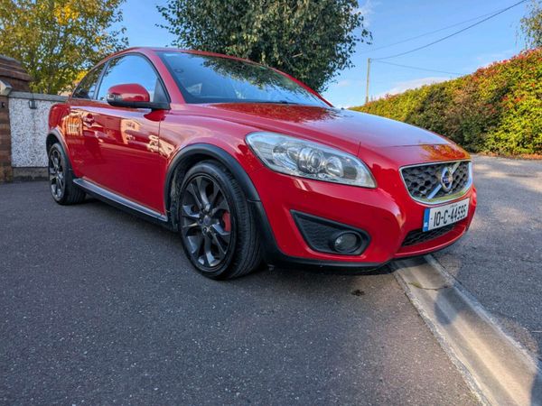 Volvo C30 Hatchback, Diesel, 2010, Red